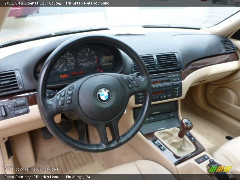 Dashboard of 2001 3 Series 325i Coupe