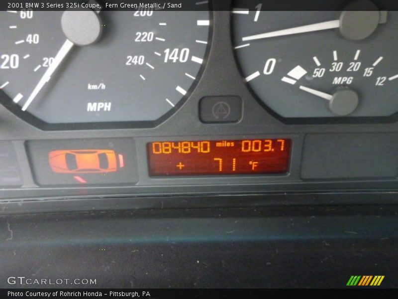 Fern Green Metallic / Sand 2001 BMW 3 Series 325i Coupe