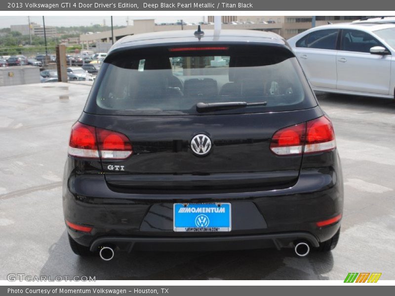 Deep Black Pearl Metallic / Titan Black 2013 Volkswagen GTI 4 Door Driver's Edition