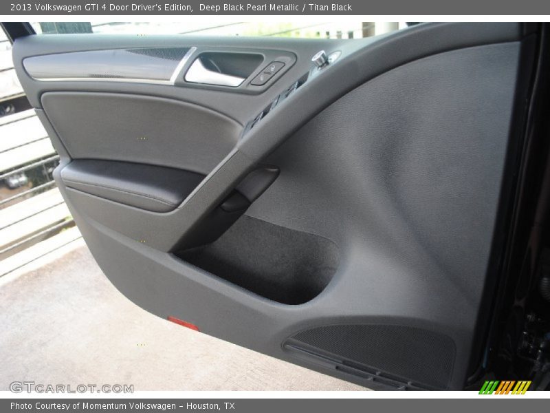 Deep Black Pearl Metallic / Titan Black 2013 Volkswagen GTI 4 Door Driver's Edition