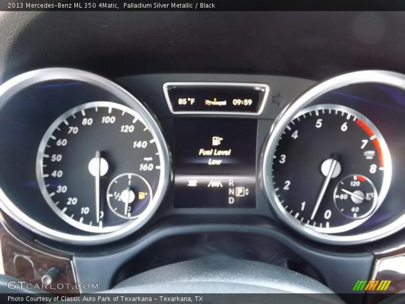 Palladium Silver Metallic / Black 2013 Mercedes-Benz ML 350 4Matic