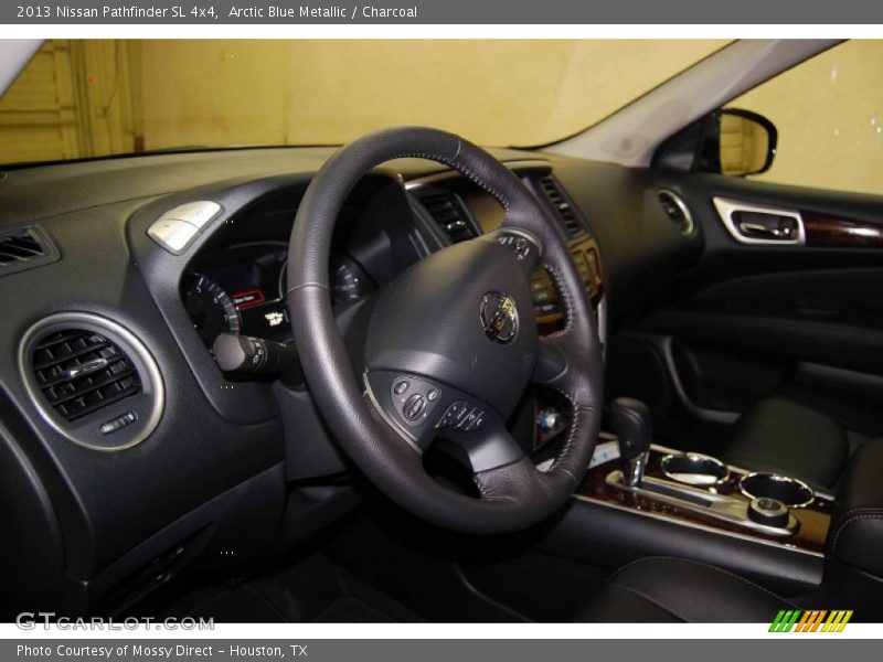 Arctic Blue Metallic / Charcoal 2013 Nissan Pathfinder SL 4x4