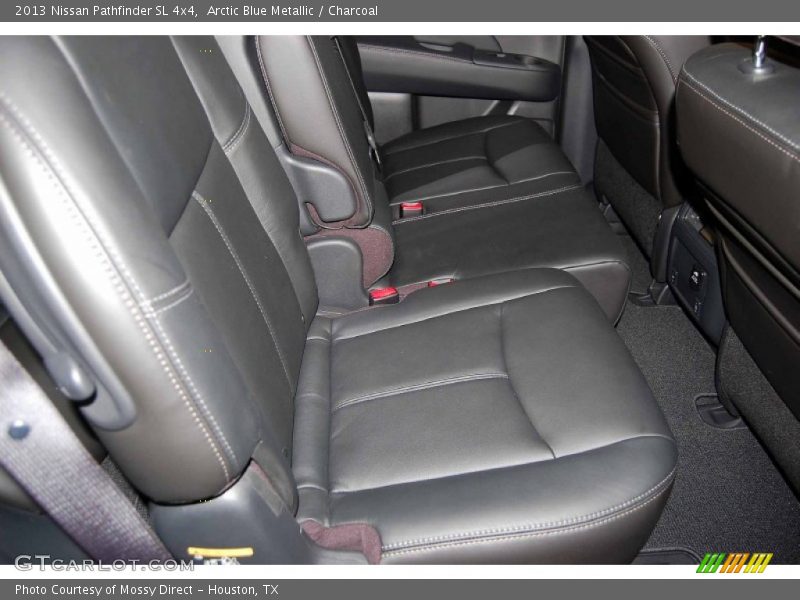 Arctic Blue Metallic / Charcoal 2013 Nissan Pathfinder SL 4x4