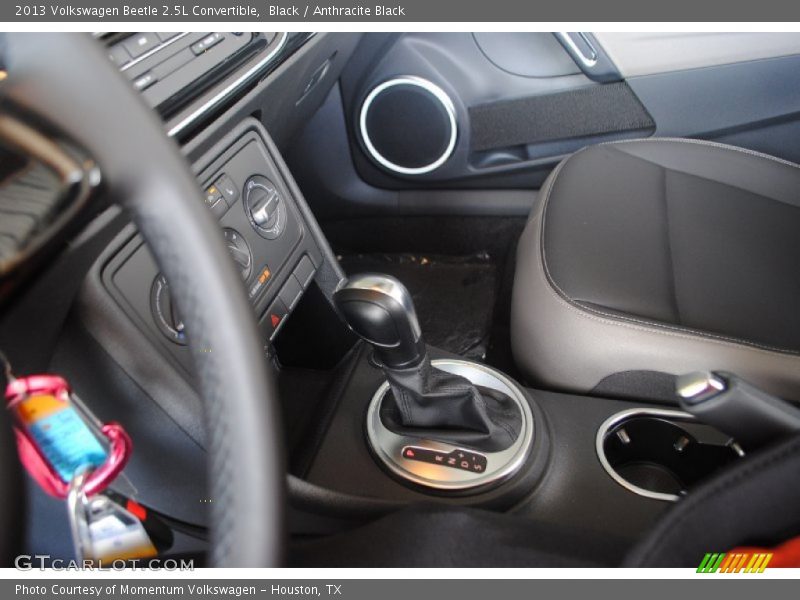 Black / Anthracite Black 2013 Volkswagen Beetle 2.5L Convertible