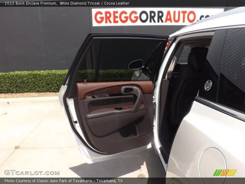 White Diamond Tricoat / Cocoa Leather 2013 Buick Enclave Premium