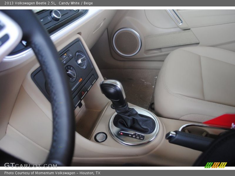 Candy White / Beige 2013 Volkswagen Beetle 2.5L