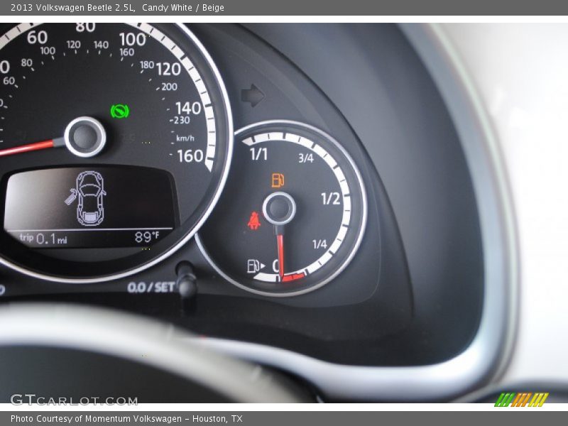 Candy White / Beige 2013 Volkswagen Beetle 2.5L