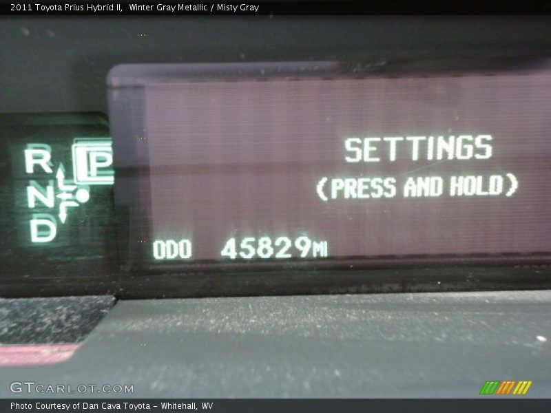 Winter Gray Metallic / Misty Gray 2011 Toyota Prius Hybrid II