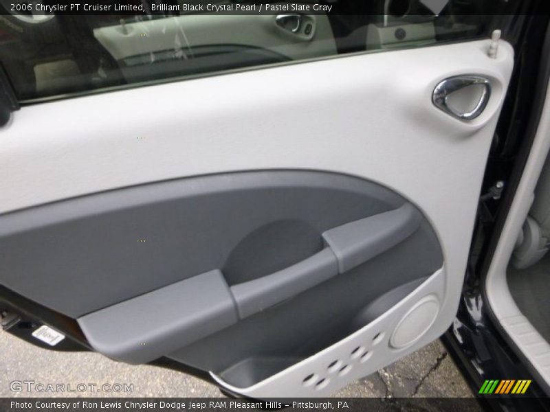 Brilliant Black Crystal Pearl / Pastel Slate Gray 2006 Chrysler PT Cruiser Limited