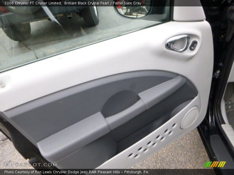 Brilliant Black Crystal Pearl / Pastel Slate Gray 2006 Chrysler PT Cruiser Limited