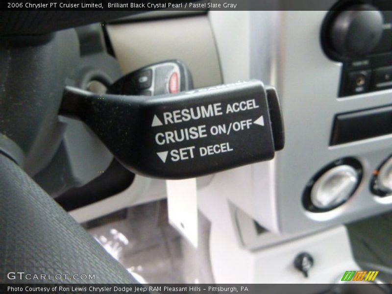 Brilliant Black Crystal Pearl / Pastel Slate Gray 2006 Chrysler PT Cruiser Limited