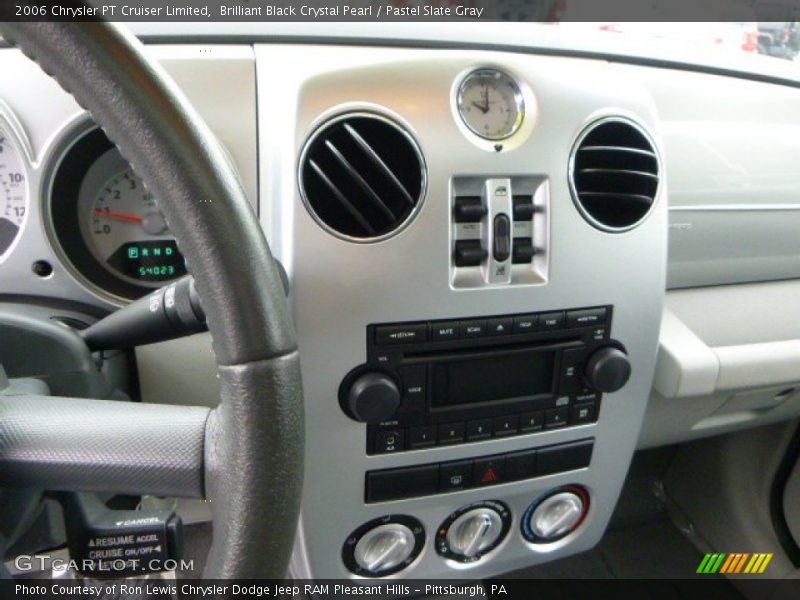 Brilliant Black Crystal Pearl / Pastel Slate Gray 2006 Chrysler PT Cruiser Limited