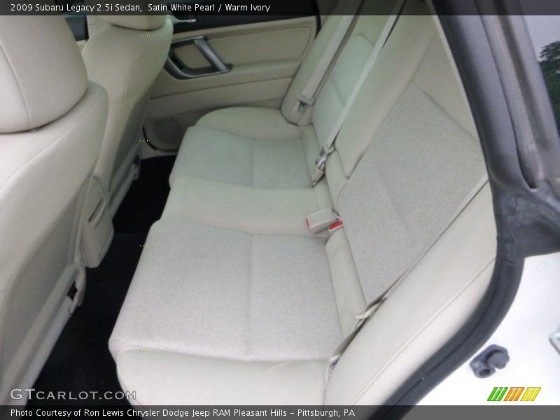 Satin White Pearl / Warm Ivory 2009 Subaru Legacy 2.5i Sedan