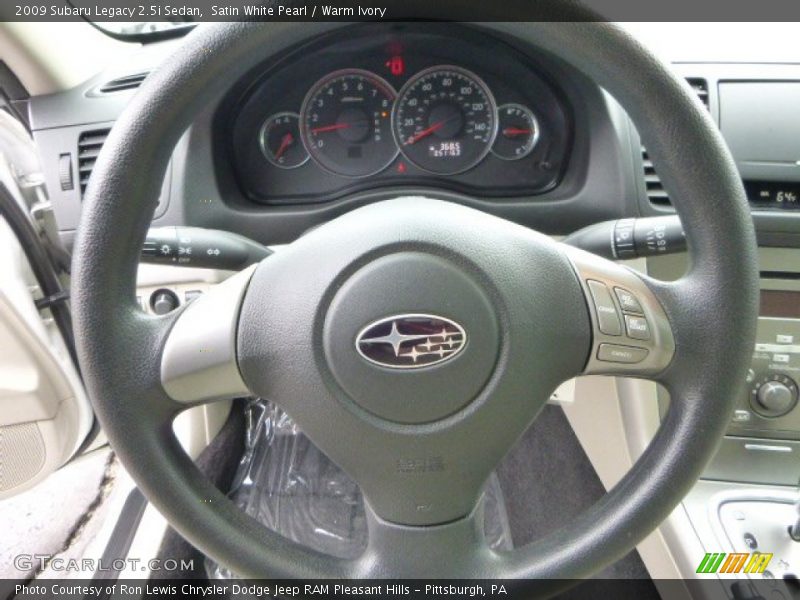 Satin White Pearl / Warm Ivory 2009 Subaru Legacy 2.5i Sedan