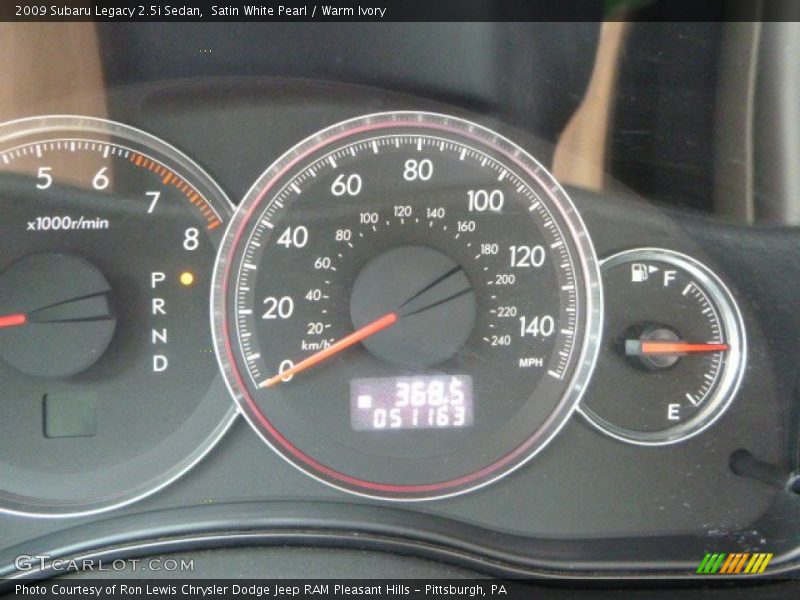 Satin White Pearl / Warm Ivory 2009 Subaru Legacy 2.5i Sedan