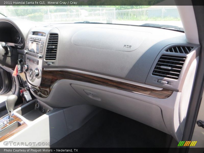 Mineral Gray / Gray 2011 Hyundai Santa Fe GLS