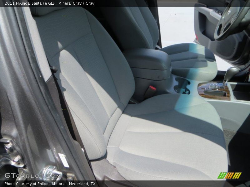 Mineral Gray / Gray 2011 Hyundai Santa Fe GLS