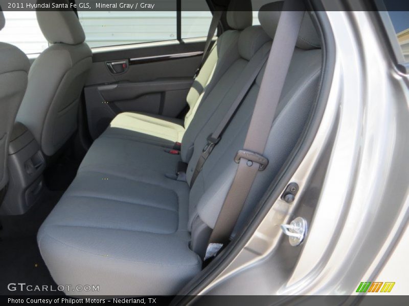 Mineral Gray / Gray 2011 Hyundai Santa Fe GLS