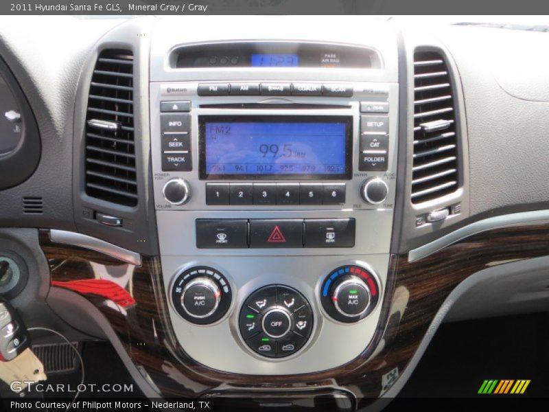 Mineral Gray / Gray 2011 Hyundai Santa Fe GLS