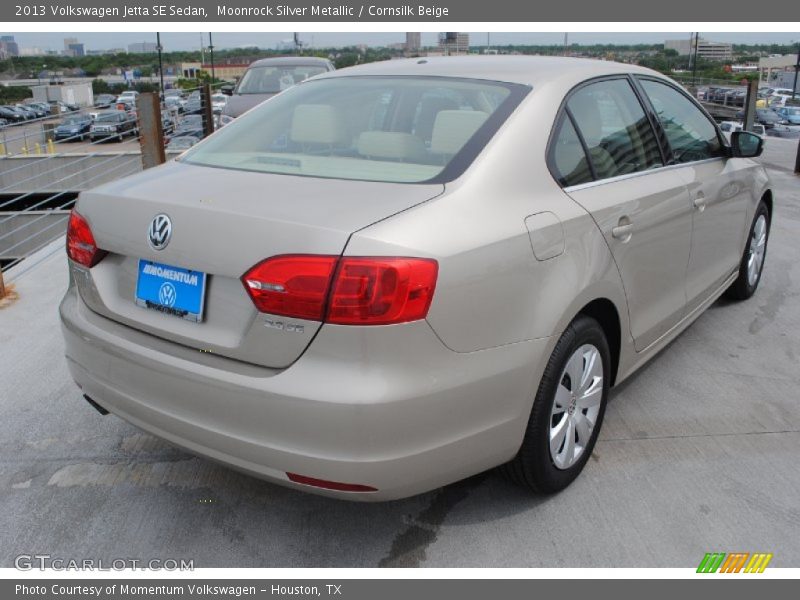 Moonrock Silver Metallic / Cornsilk Beige 2013 Volkswagen Jetta SE Sedan