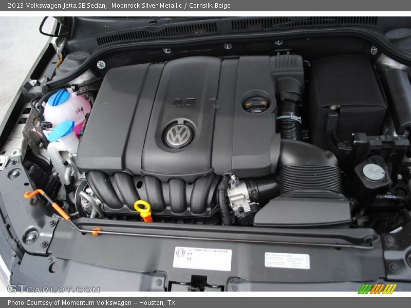 Moonrock Silver Metallic / Cornsilk Beige 2013 Volkswagen Jetta SE Sedan