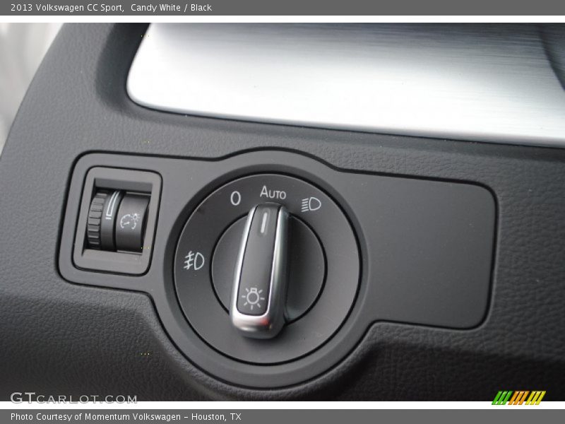 Candy White / Black 2013 Volkswagen CC Sport