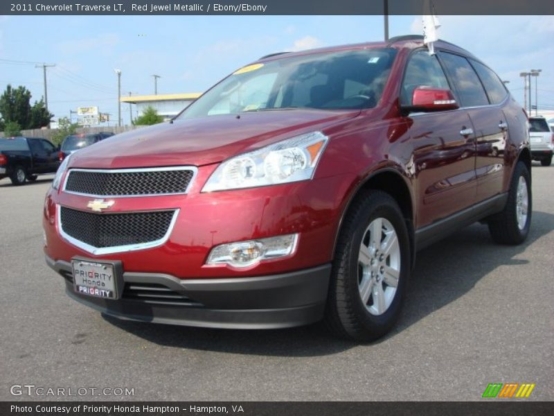 Red Jewel Metallic / Ebony/Ebony 2011 Chevrolet Traverse LT