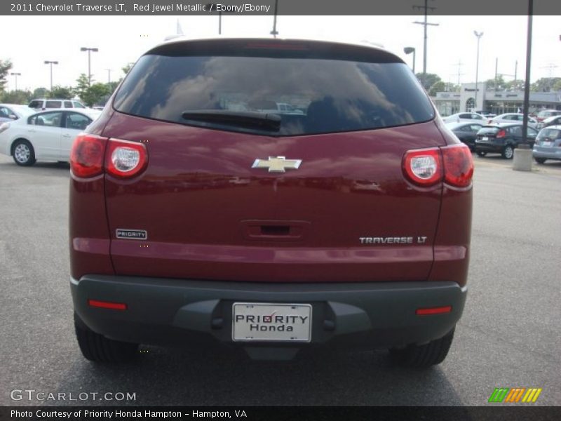 Red Jewel Metallic / Ebony/Ebony 2011 Chevrolet Traverse LT