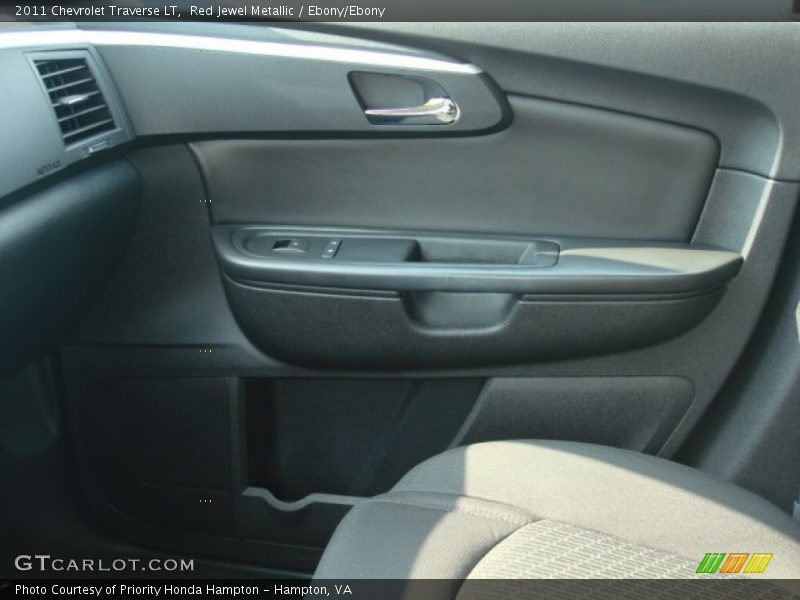 Red Jewel Metallic / Ebony/Ebony 2011 Chevrolet Traverse LT