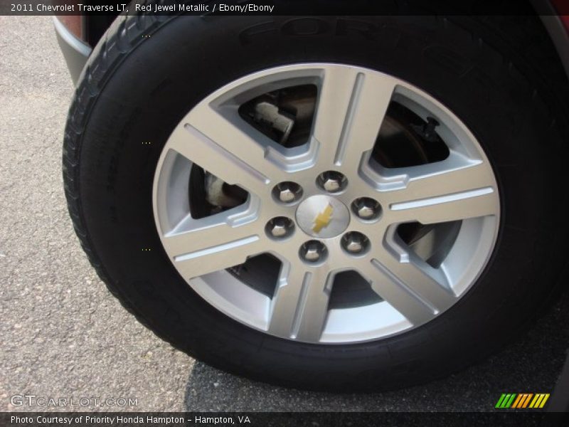 Red Jewel Metallic / Ebony/Ebony 2011 Chevrolet Traverse LT