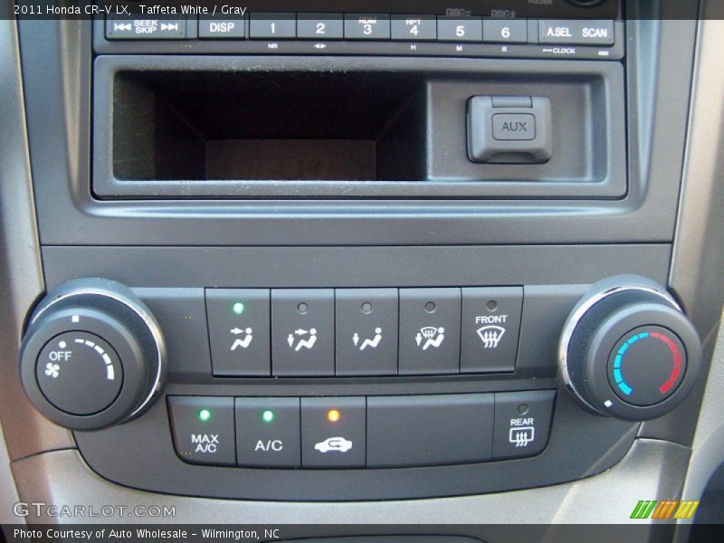 Taffeta White / Gray 2011 Honda CR-V LX