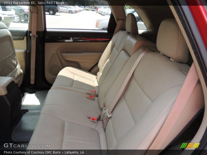 Spicy Red / Beige 2011 Kia Sorento EX