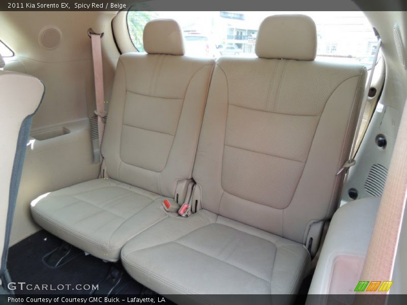 Spicy Red / Beige 2011 Kia Sorento EX