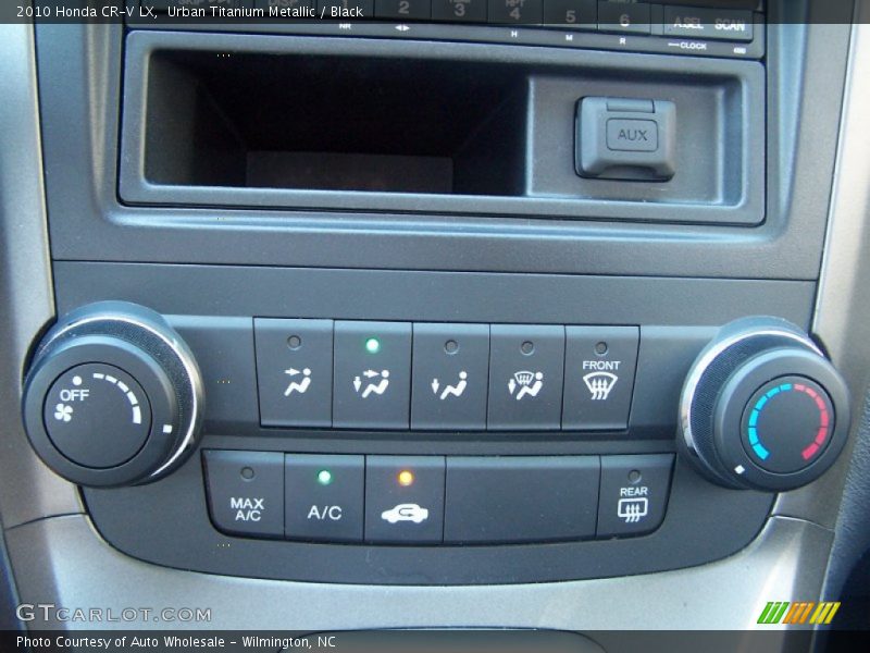 Urban Titanium Metallic / Black 2010 Honda CR-V LX