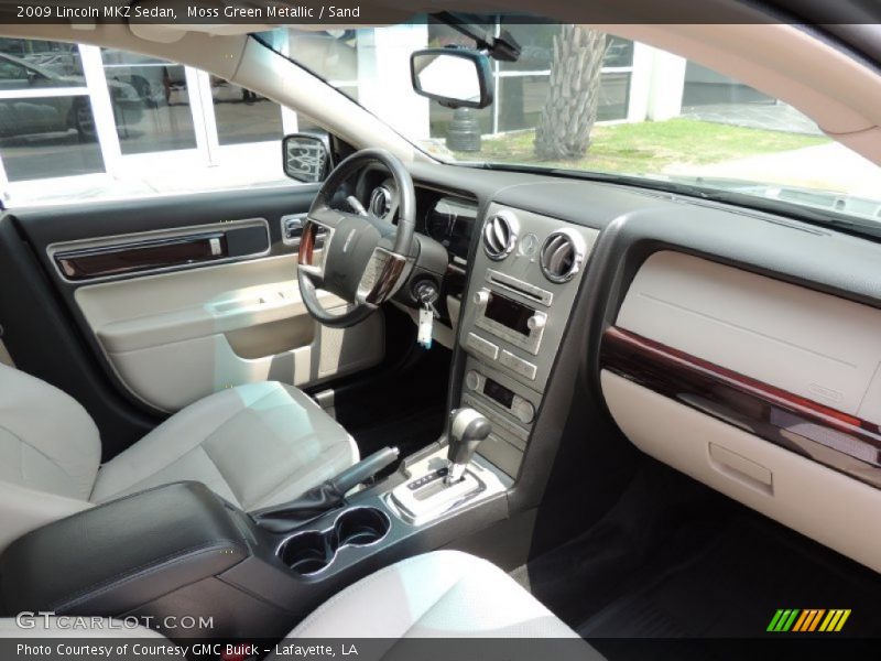 Moss Green Metallic / Sand 2009 Lincoln MKZ Sedan