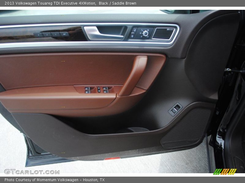 Black / Saddle Brown 2013 Volkswagen Touareg TDI Executive 4XMotion