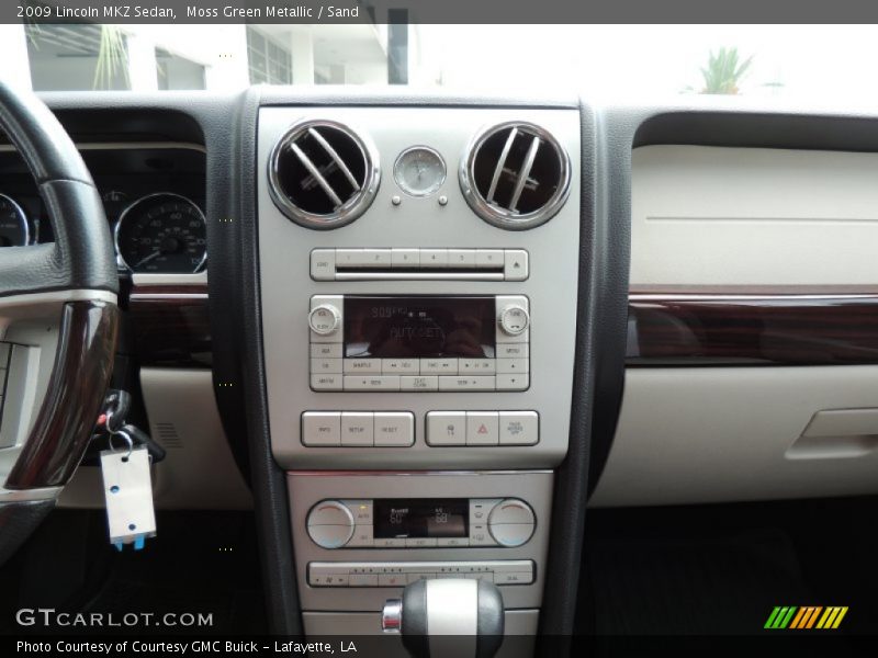 Moss Green Metallic / Sand 2009 Lincoln MKZ Sedan