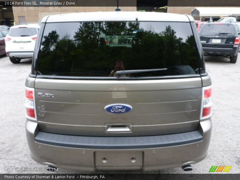 Mineral Gray / Dune 2014 Ford Flex SE