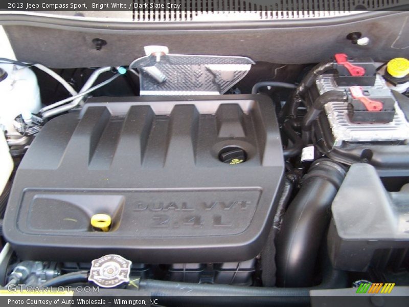 Bright White / Dark Slate Gray 2013 Jeep Compass Sport