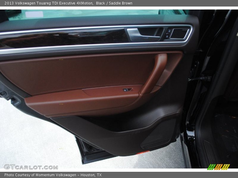 Black / Saddle Brown 2013 Volkswagen Touareg TDI Executive 4XMotion