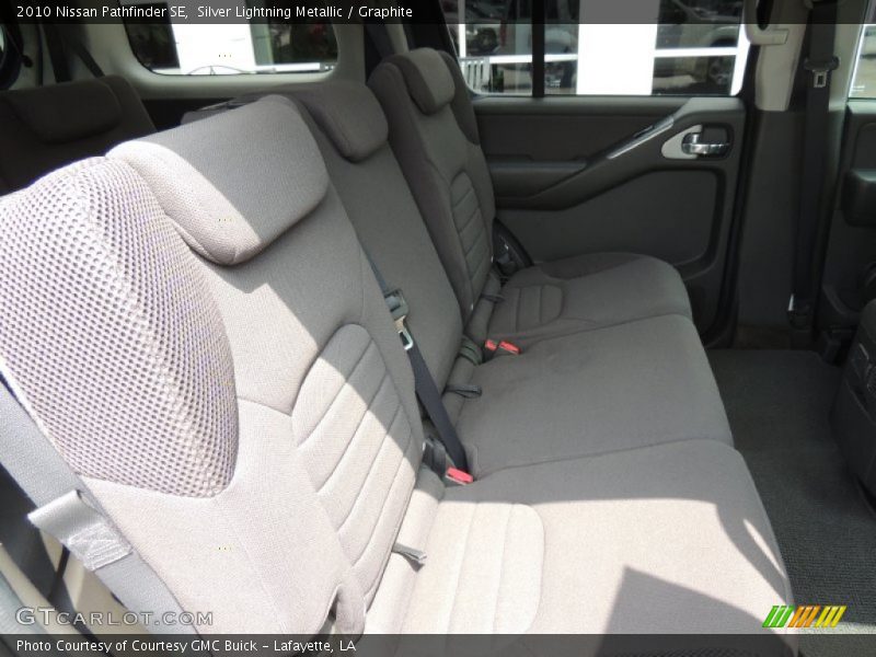 Rear Seat of 2010 Pathfinder SE