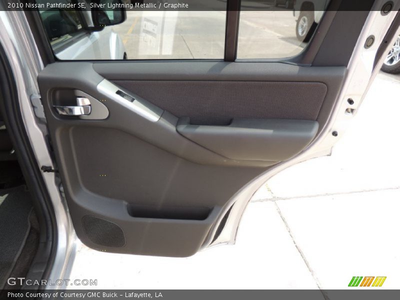 Silver Lightning Metallic / Graphite 2010 Nissan Pathfinder SE