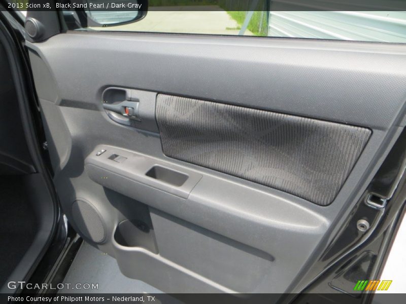 Black Sand Pearl / Dark Gray 2013 Scion xB