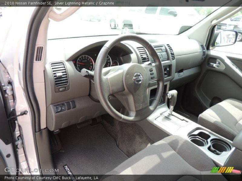 Graphite Interior - 2010 Pathfinder SE 