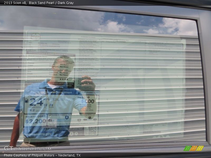 Black Sand Pearl / Dark Gray 2013 Scion xB