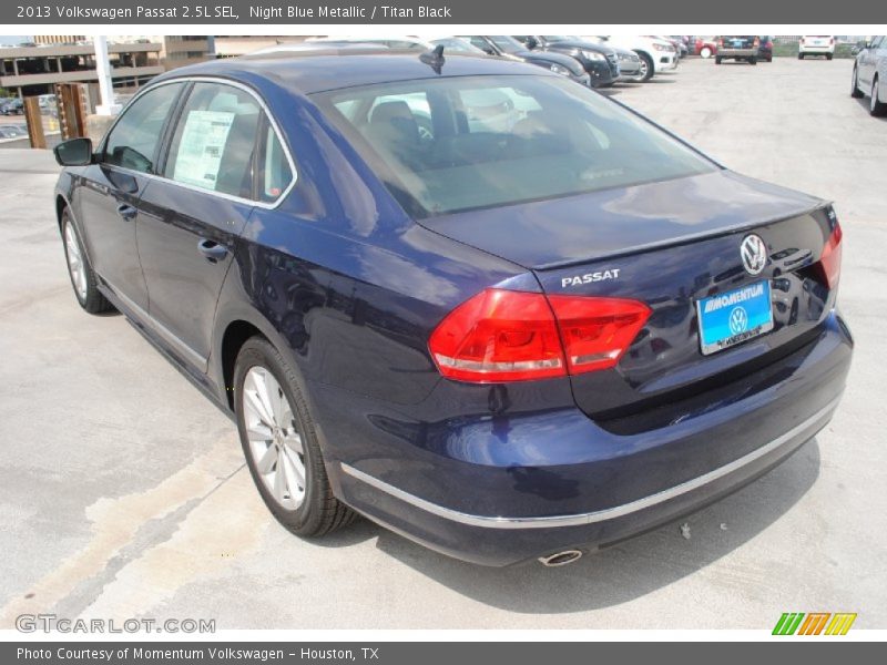 Night Blue Metallic / Titan Black 2013 Volkswagen Passat 2.5L SEL
