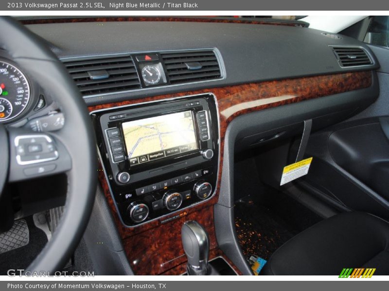 Night Blue Metallic / Titan Black 2013 Volkswagen Passat 2.5L SEL