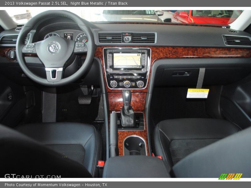 Night Blue Metallic / Titan Black 2013 Volkswagen Passat 2.5L SEL