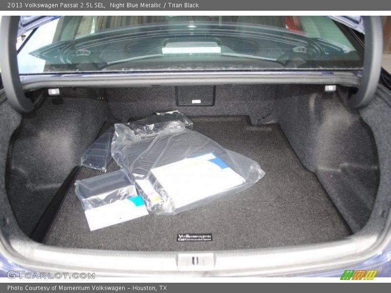 Night Blue Metallic / Titan Black 2013 Volkswagen Passat 2.5L SEL