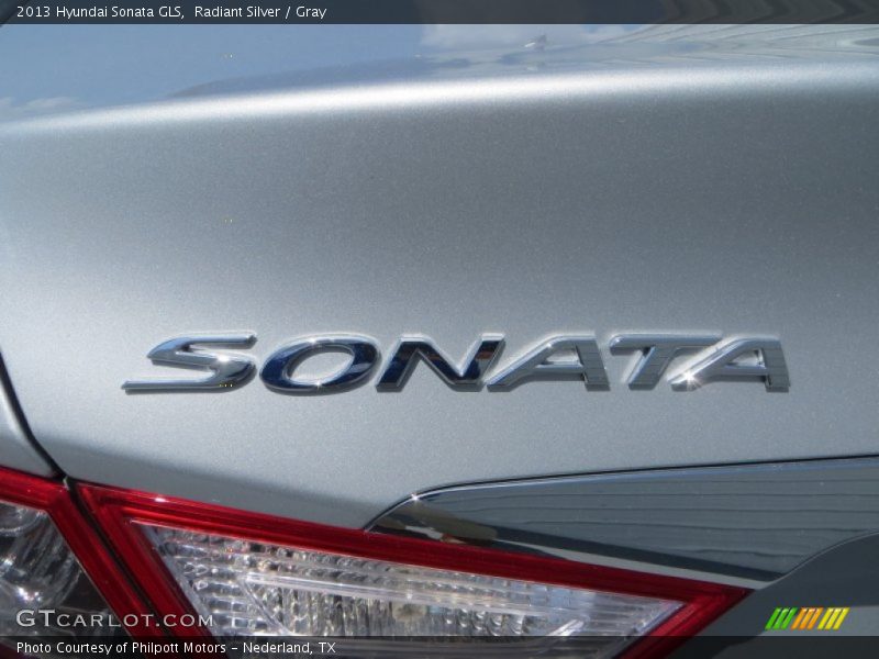 Radiant Silver / Gray 2013 Hyundai Sonata GLS